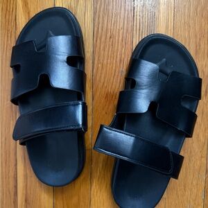 Women’s Black Slide Sandals